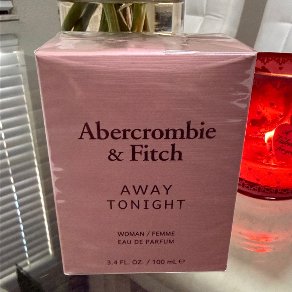 Abercrombie & Fitch Pink Away Tonight Eau de Parfum